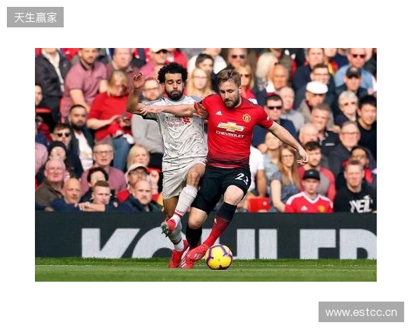 利物浦客战森林:萨拉赫、加克波、埃基蒂克首发,维尔茨出战 利物浦客战森林:萨拉赫、加克波、埃基蒂克首发,维尔茨出战